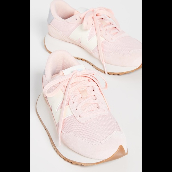 New Balance Pink 237 - Picture 3 of 4